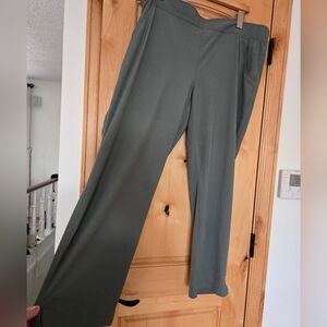 Eddie Bauer Olive Green Women's Pants XL